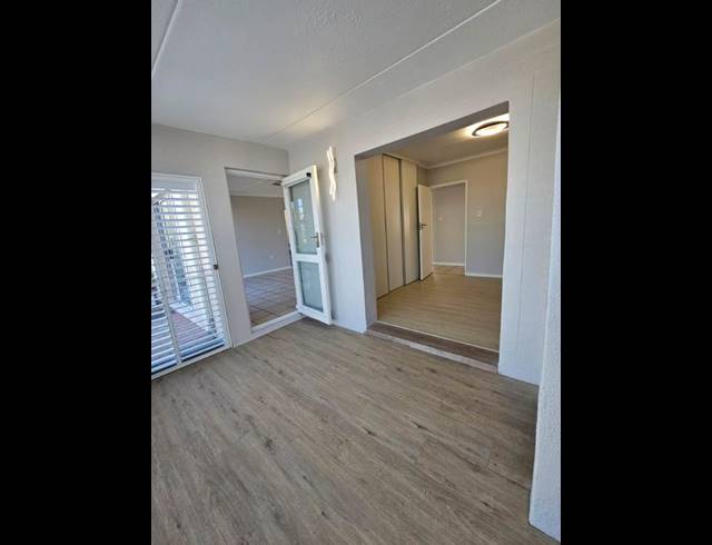 2 bed property to rent in BIG BAY